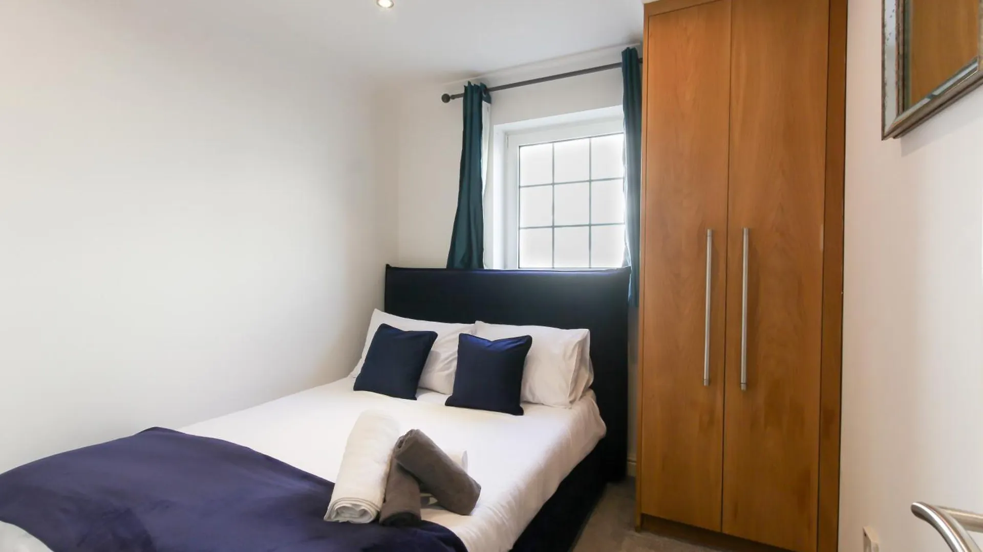 Elegant 2Bd Flat In Brighton Marina - Free Parking Lejlighed 0*,