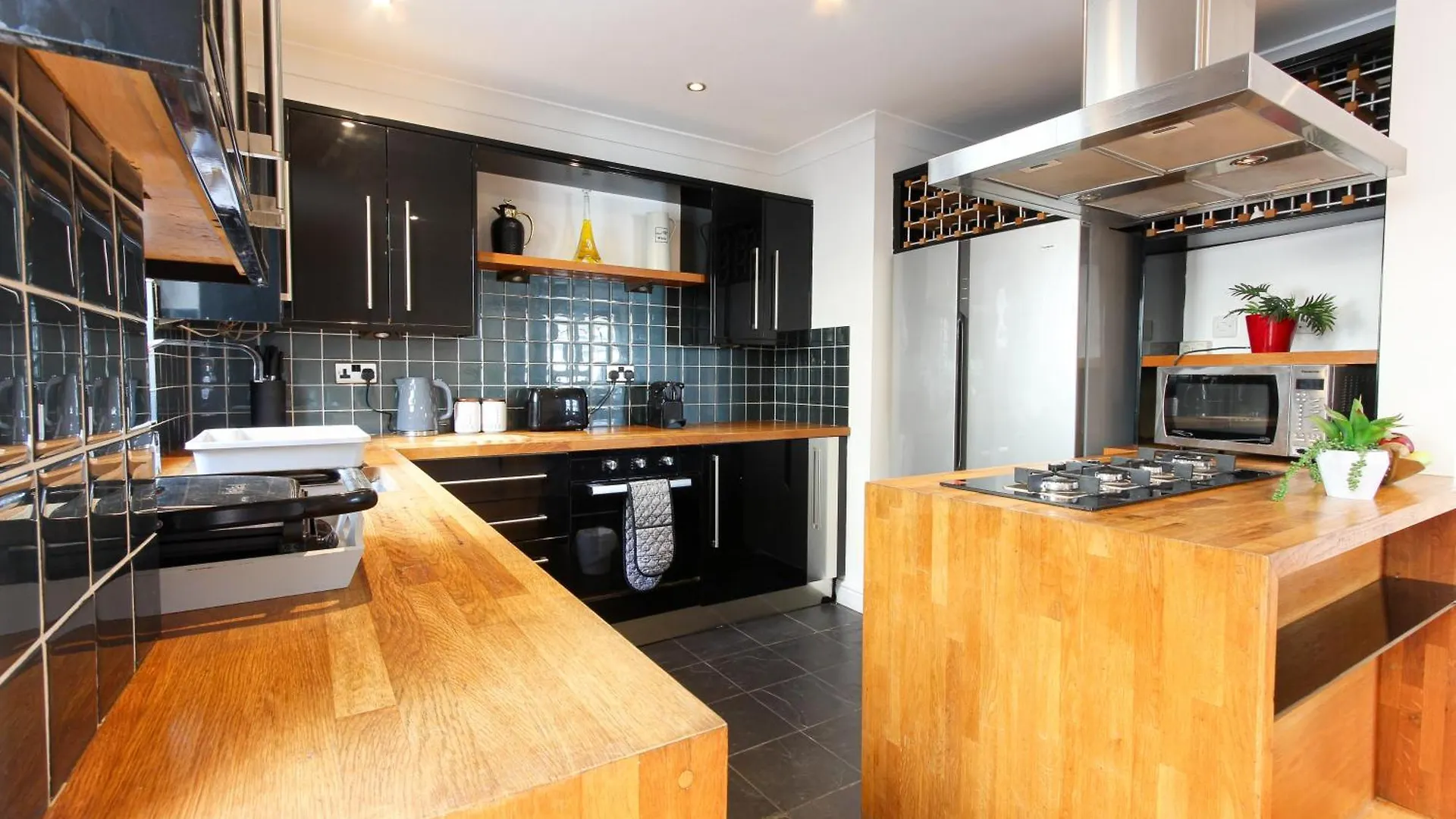 Elegant 2Bd Flat In Brighton Marina - Free Parking Lejlighed